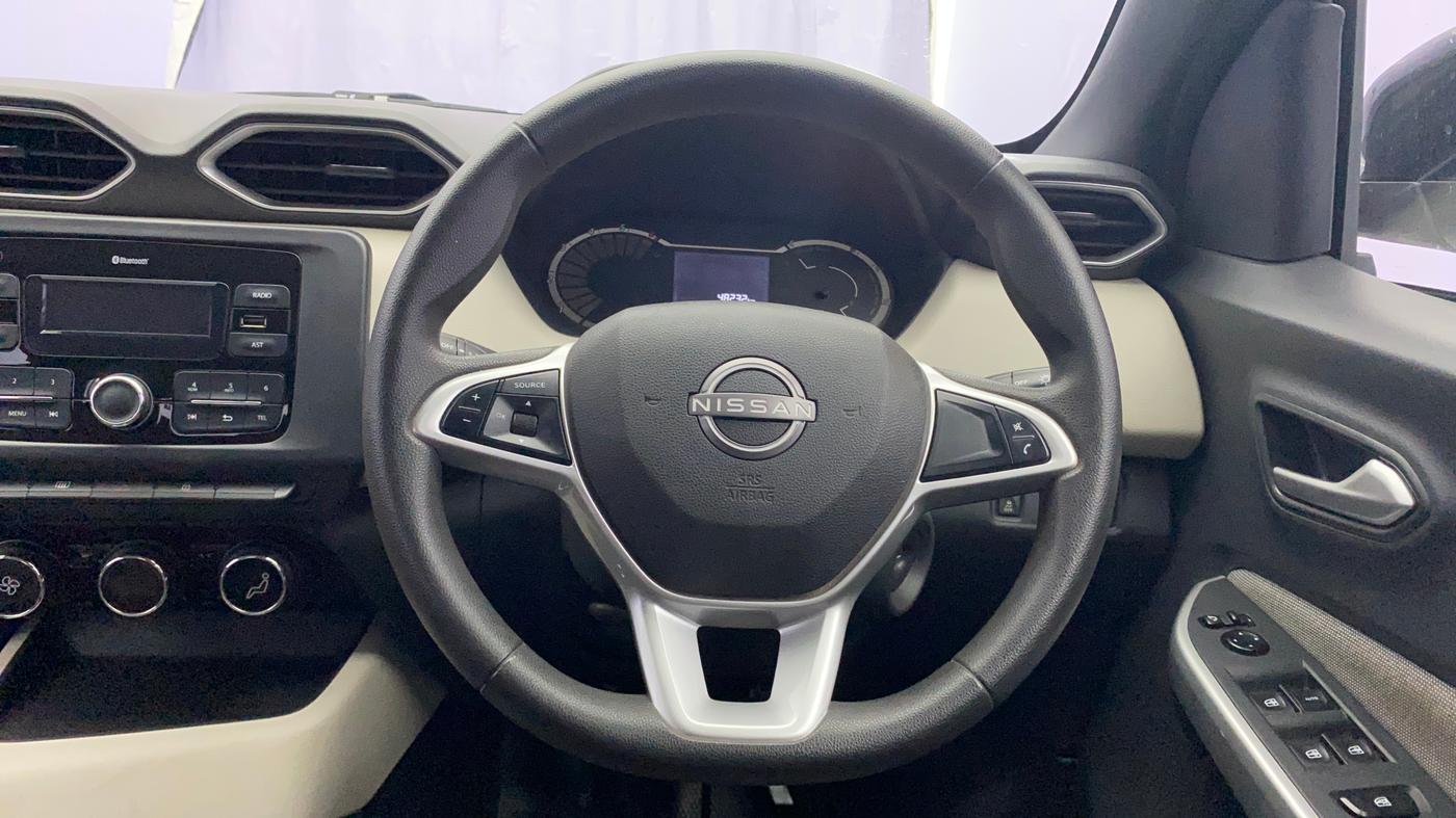2021 Nissan MAGNITE XL TURBO, Petrol, Manual, 48,489 km, Steering Wheel Close Up