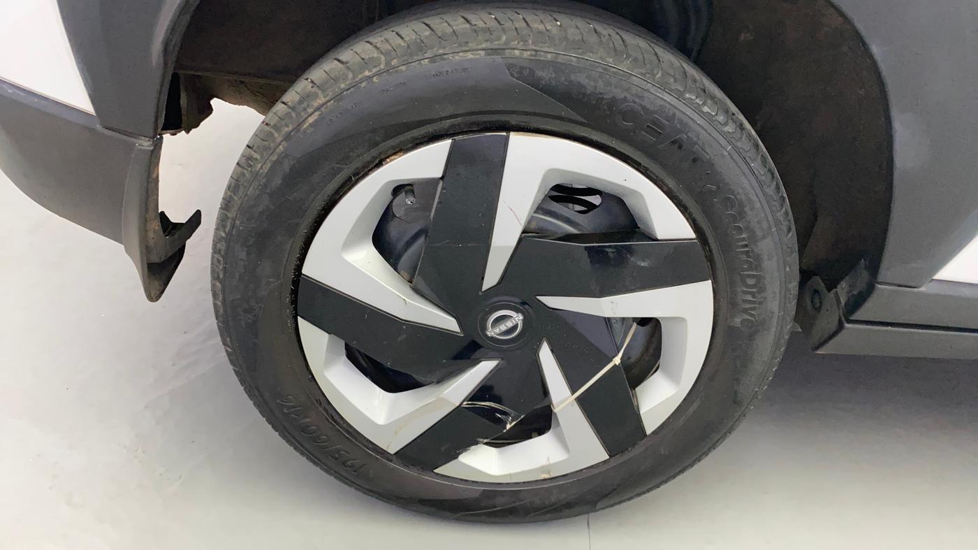 2021 Nissan MAGNITE XL TURBO, Petrol, Manual, 48,489 km, Right Rear Wheel