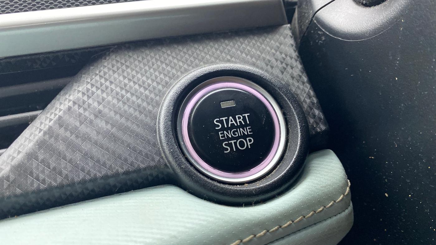 2023 Tata NEXON CREATIVE DUAL TONE 1.2 PETROL, Petrol, Manual, 30,864 km, Keyless Start/ Stop Button