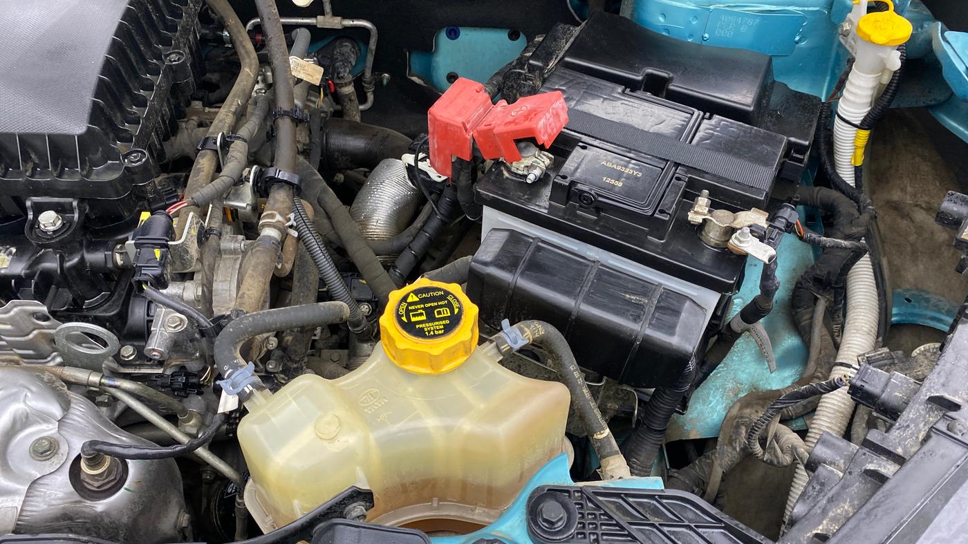2023 Tata NEXON CREATIVE DUAL TONE 1.2 PETROL, Petrol, Manual, 30,864 km, Engine View - Left