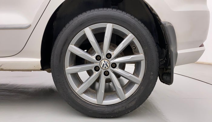 2019 Volkswagen Ameo HIGHLINE PLUS 1.0L 16 ALLOY, Petrol, Manual, 28,387 km, Left Rear Wheel