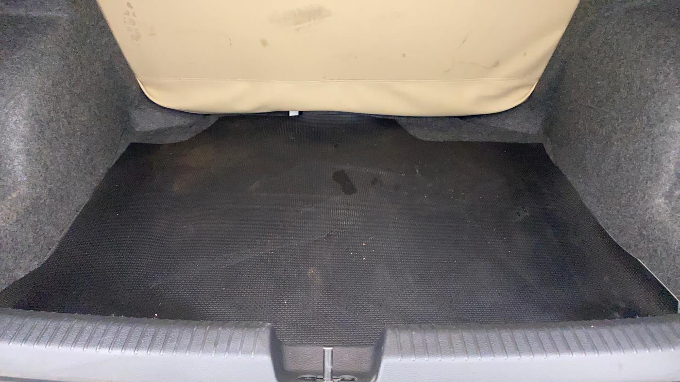 2019 Volkswagen Ameo HIGHLINE PLUS 1.0L 16 ALLOY, Petrol, Manual, 28,387 km, Boot Inside