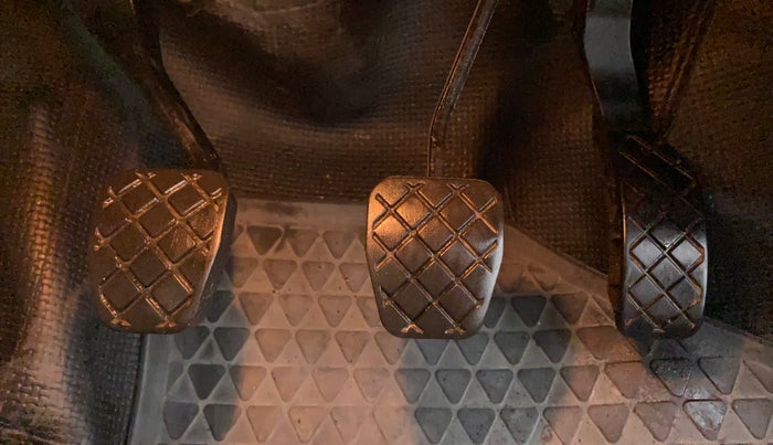 2019 Volkswagen Ameo HIGHLINE PLUS 1.0L 16 ALLOY, Petrol, Manual, 28,387 km, Pedals