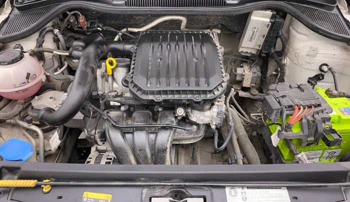 2019 Volkswagen Ameo HIGHLINE PLUS 1.0L 16 ALLOY, Petrol, Manual, 28,387 km, Open Bonet