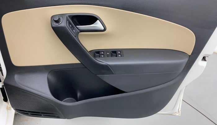 2019 Volkswagen Ameo HIGHLINE PLUS 1.0L 16 ALLOY, Petrol, Manual, 28,387 km, Driver Side Door Panels Control