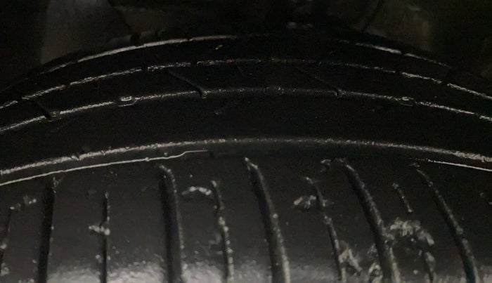 2022 Hyundai NEW I20 N LINE N6 1.0 TURBO GDI IMT, Petrol, Manual, 24,777 km, Left Front Tyre Tread
