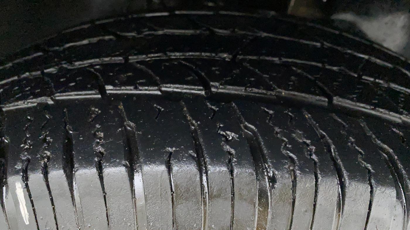 2019 Tata Harrier XZ 2.0L Kryotec, Diesel, Manual, 56,201 km, Right Rear Tyre Tread