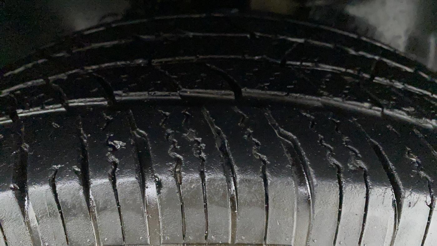 2019 Tata Harrier XZ 2.0L Kryotec, Diesel, Manual, 56,201 km, Left Front Tyre Tread