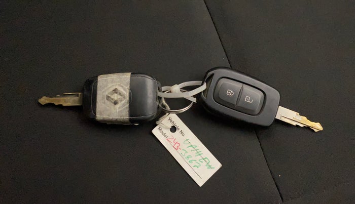 2021 Renault Kwid CLIMBER 1.0 AMT (O), Petrol, Automatic, 27,847 km, Key Close Up