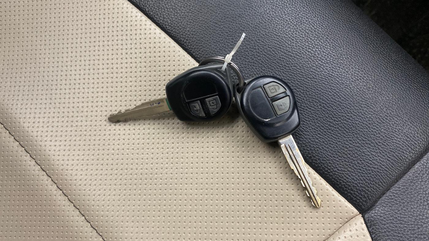 2014 Maruti Wagon R 1.0 VXI, Petrol, Manual, 51,855 km, Key Close Up