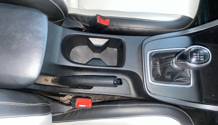 2022 Hyundai Creta EX 1.5 PETROL, Petrol, Manual, 28,753 km, Gear Lever