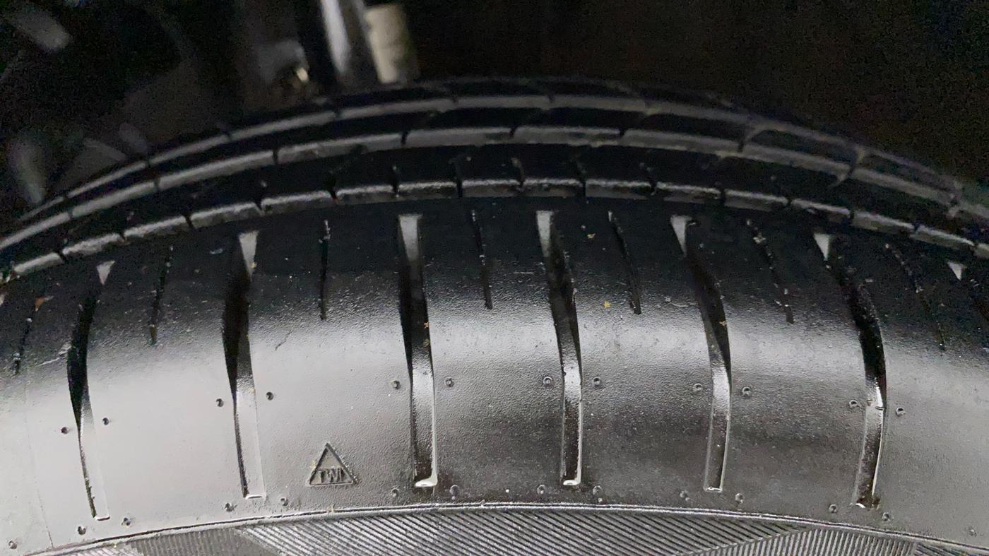 2023 Maruti Baleno DELTA CNG 1.2L, CNG, Manual, 16,220 km, Left Front Tyre Tread