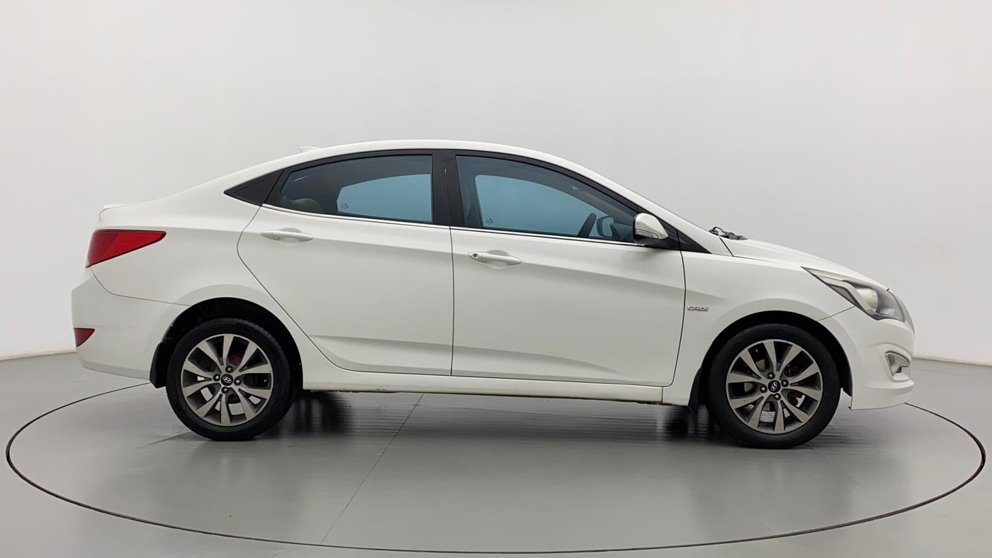 2016 Hyundai Verna 1.6 CRDI SX, Diesel, Manual, 1,15,155 km, Right Side View