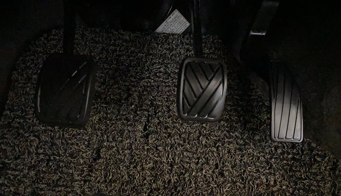 2019 Maruti Celerio VXI, CNG, Manual, 45,916 km, Pedals