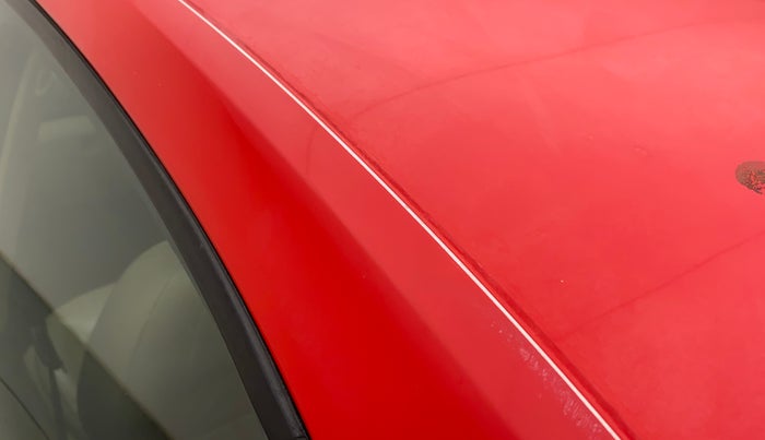 2011 Volkswagen Vento HIGHLINE 1.6 MPI, Petrol, Manual, 35,257 km, Left C pillar - Paint is slightly faded
