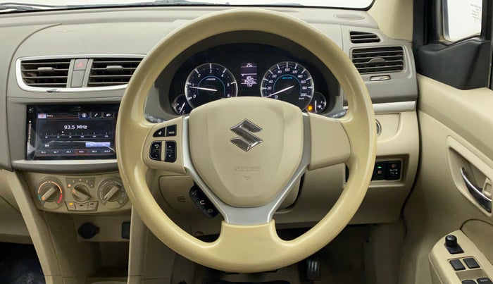 2016 Maruti Ertiga ZDI + SHVS, Diesel, Manual, 94,224 km, Steering Wheel Close Up
