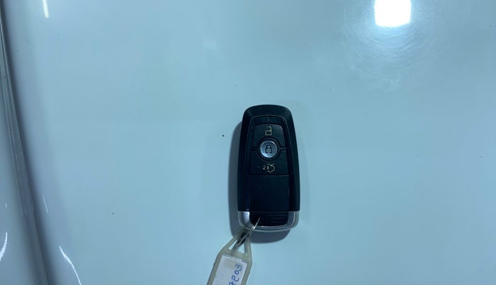 2019 Ford New Figo TITANIUM 1.2 PETROL MT, Petrol, Manual, 57,969 km, Key Close Up