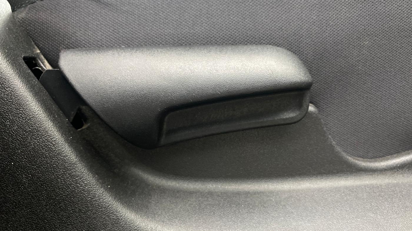 2021 Maruti Vitara Brezza LXI, Petrol, Manual, 26,045 km, Driver Side Adjustment Panel