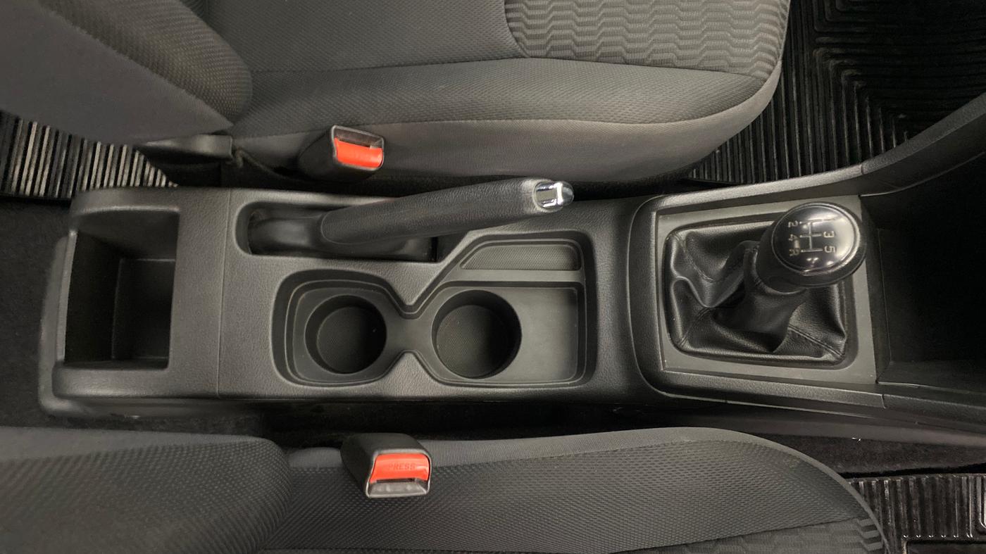 2021 Maruti Vitara Brezza LXI, Petrol, Manual, 26,045 km, Gear Lever
