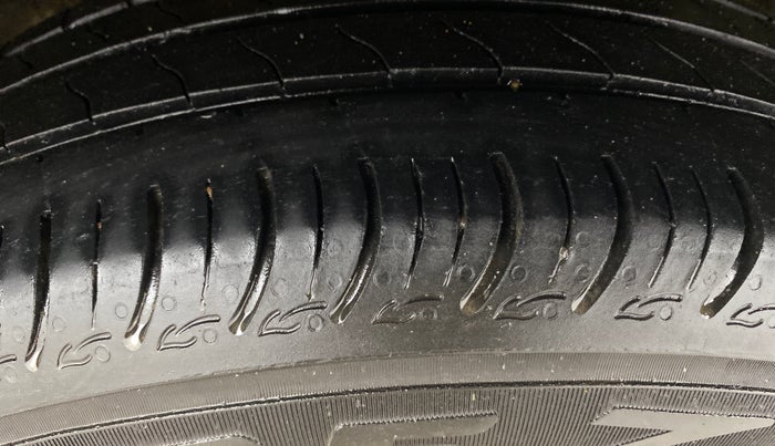 2017 Maruti Celerio ZXI AMT (O), Petrol, Automatic, 88,491 km, Left Rear Tyre Tread