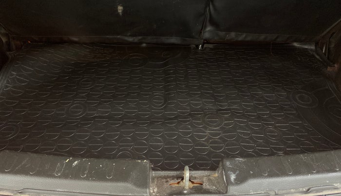 2017 Maruti Celerio ZXI AMT (O), Petrol, Automatic, 88,491 km, Boot Inside