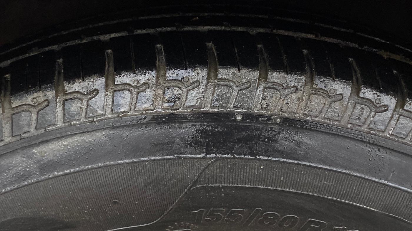2015 Hyundai i10 SPORTZ 1.1, Petrol, Manual, 77,049 km, Left Front Tyre Tread