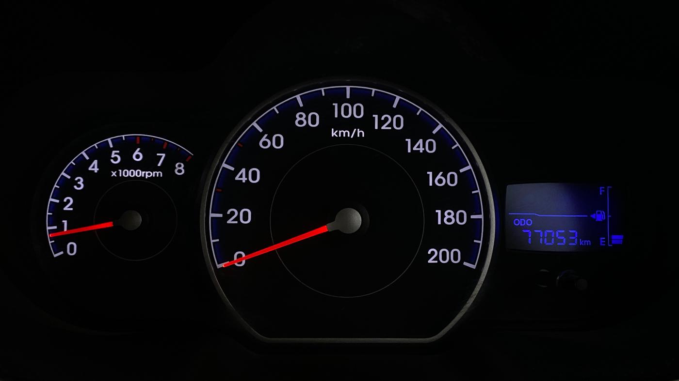 2015 Hyundai i10 SPORTZ 1.1, Petrol, Manual, 77,049 km, Odometer Image