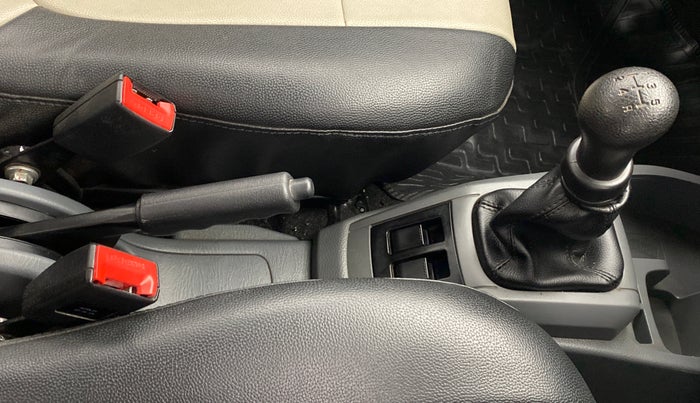 2015 Maruti Alto 800 LXI, Petrol, Manual, 23,300 km, Gear Lever