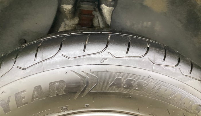 2018 Hyundai Creta SX 1.6 PETROL, Petrol, Manual, 85,882 km, Right Rear Tyre Tread