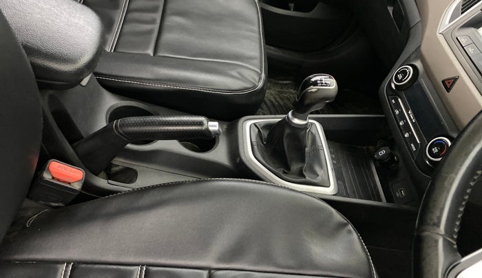 2018 Hyundai Creta SX 1.6 PETROL, Petrol, Manual, 85,882 km, Gear Lever