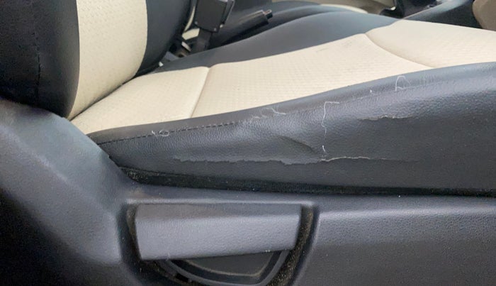 2020 Hyundai NEW SANTRO SPORTZ CNG, CNG, Manual, 69,740 km, Driver Side Adjustment Panel