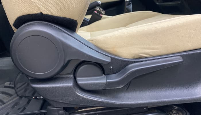 2020 Honda City 1.5L I-VTEC VX, Petrol, Manual, 83,781 km, Driver Side Adjustment Panel
