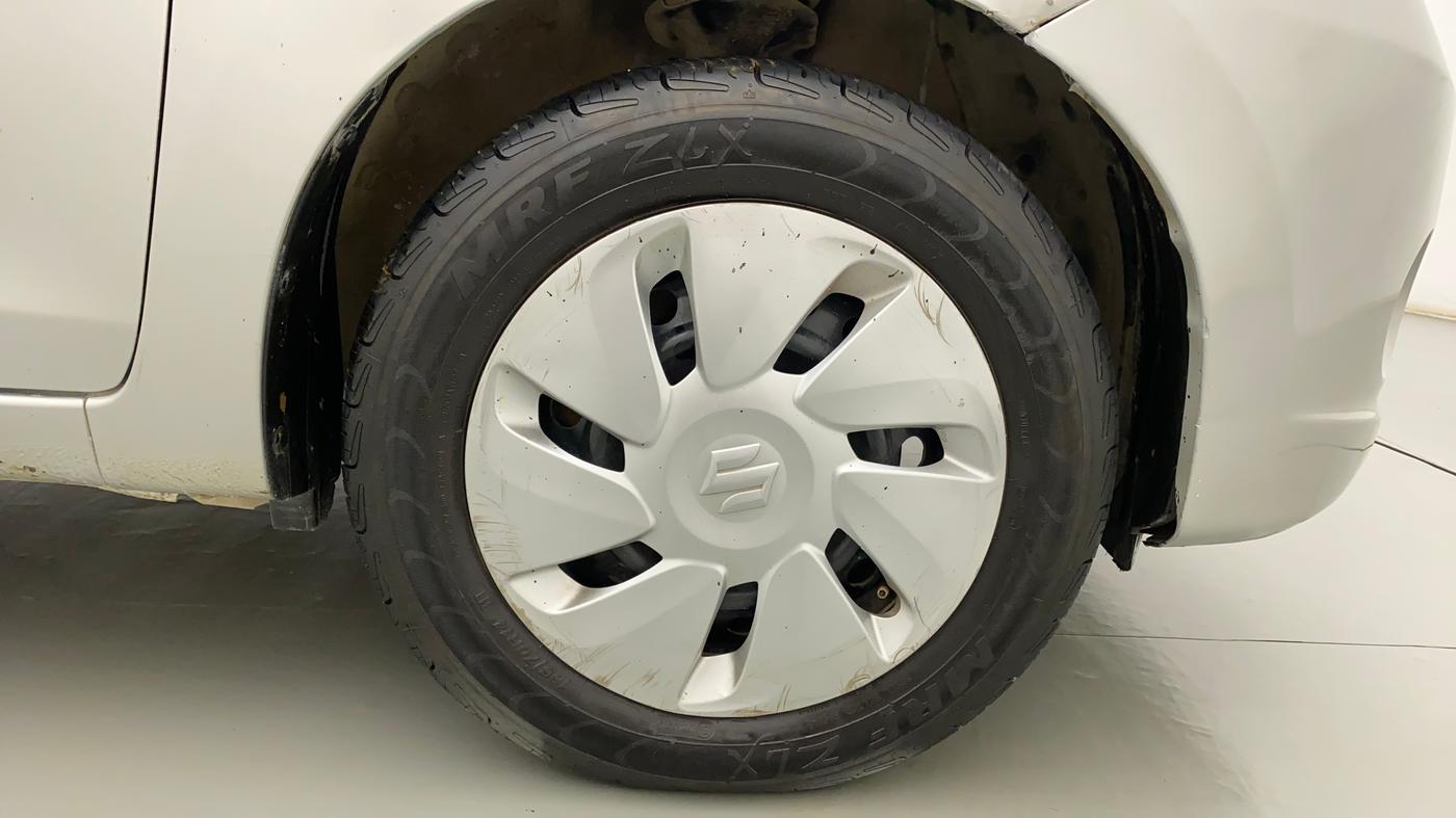 2017 Maruti Celerio ZXI AMT, Petrol, Automatic, 74,404 km, Right Front Wheel