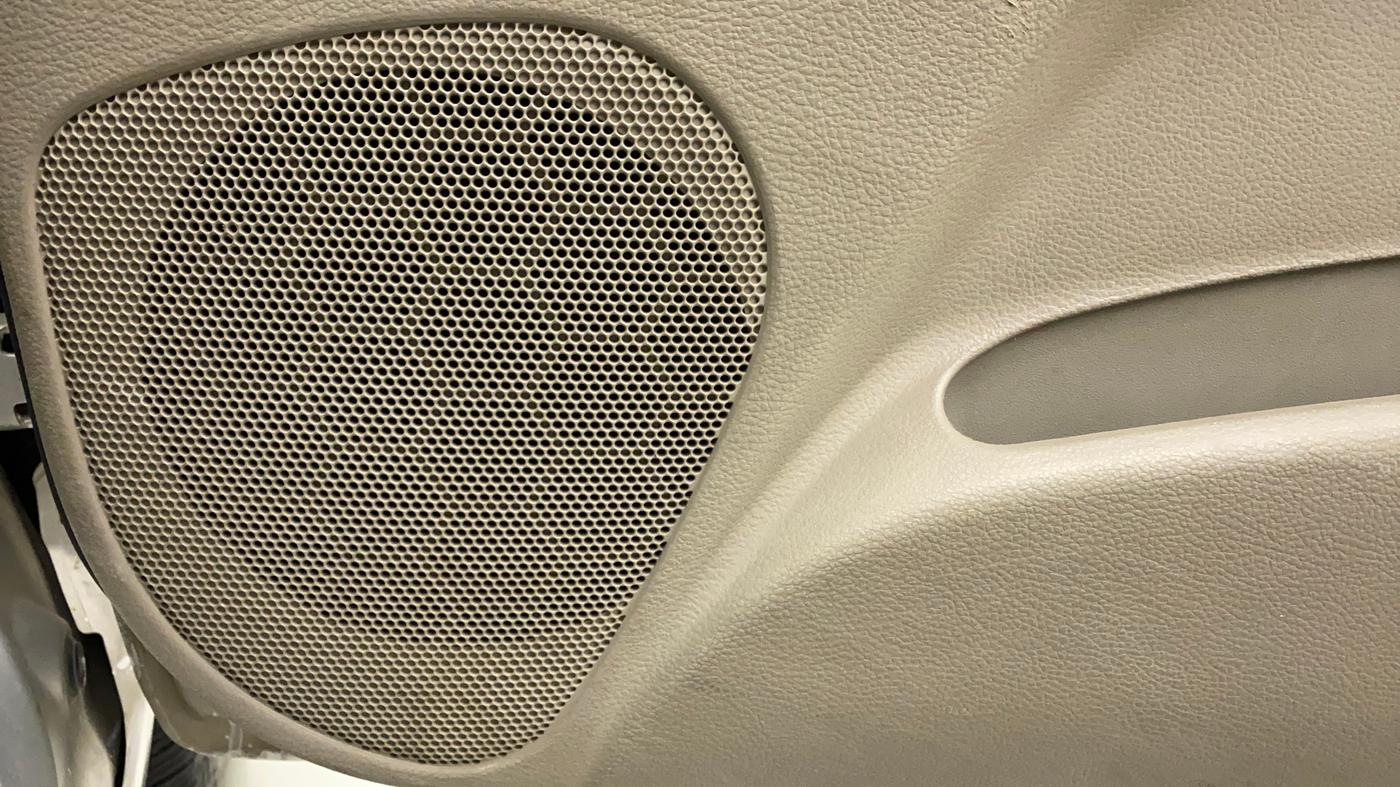 2017 Maruti Celerio ZXI AMT, Petrol, Automatic, 74,404 km, Speaker