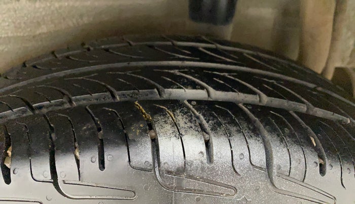 2017 Maruti Celerio ZXI AMT, Petrol, Automatic, 74,404 km, Left Rear Tyre Tread