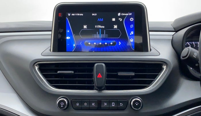 2020 Tata ALTROZ XZ PETROL, Petrol, Manual, 17,780 km, Infotainment System