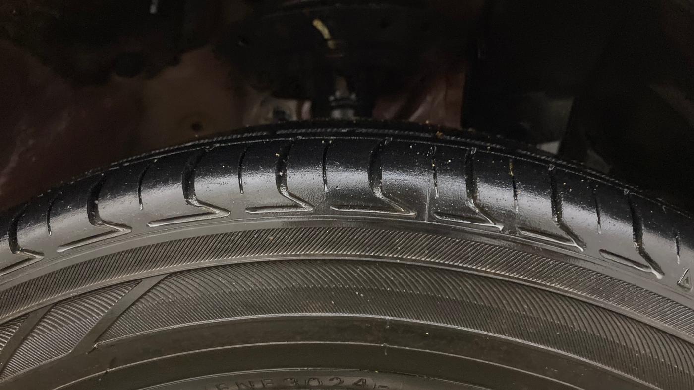 2019 Honda Amaze 1.2L I-VTEC VX, Petrol, Manual, 43,264 km, Right Front Tyre Tread
