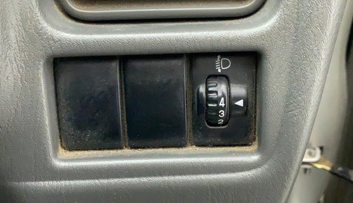 2010 Maruti Alto LXI, Petrol, Manual, 24,884 km, Dashboard - Headlight height adjustment not working