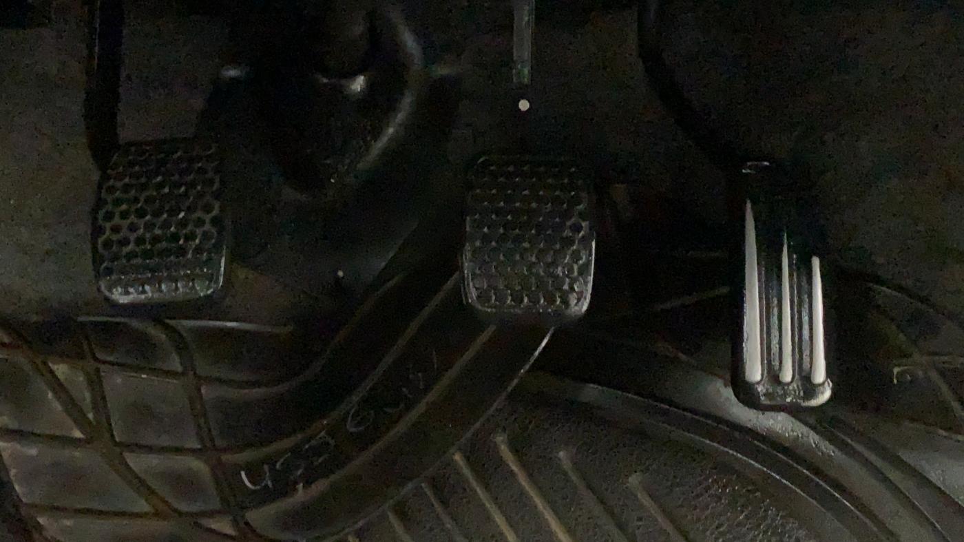 2010 Maruti Alto LXI, Petrol, Manual, 24,884 km, Pedals