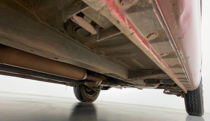 2013 Maruti Swift VXI, Petrol, Manual, 85,210 km, Right Side Underbody