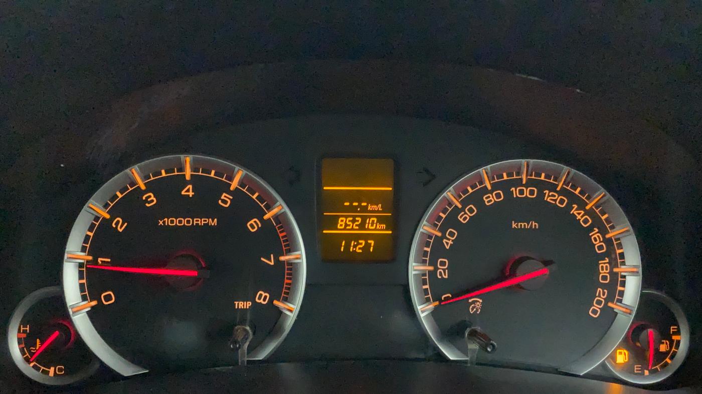2013 Maruti Swift VXI, Petrol, Manual, 85,210 km, Odometer Image