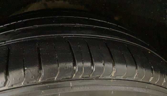 2020 Maruti Vitara Brezza ZXI PLUS, Petrol, Manual, 94,307 km, Right Rear Tyre Tread