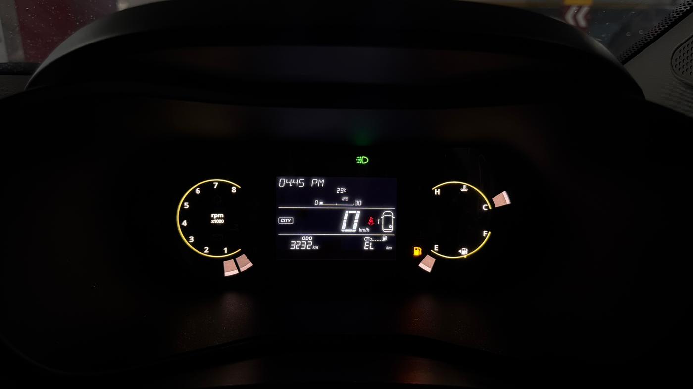 2025 Tata NEXON CREATIVE 1.2 REVOTRON 6MT, Petrol, Manual, 3,220 km, Odometer Image