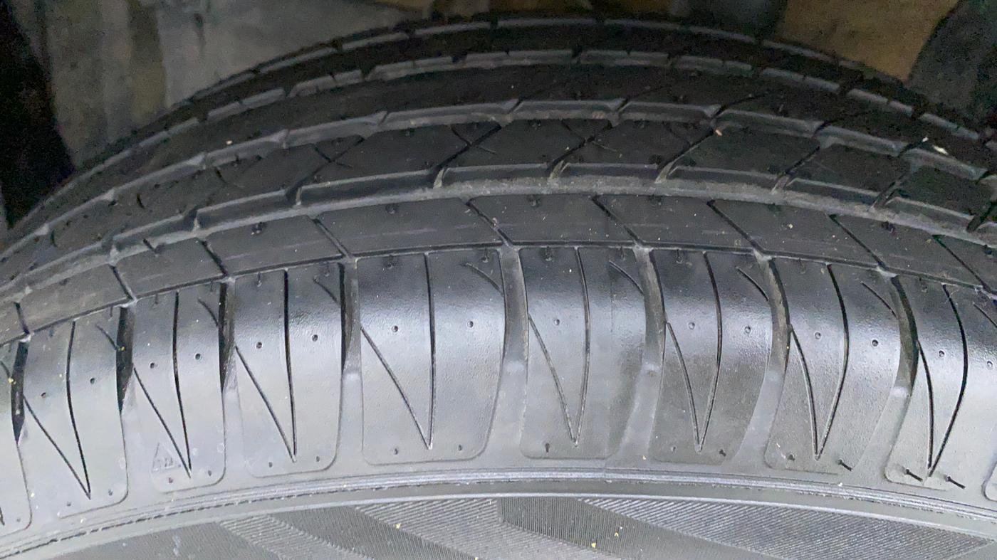 2021 Maruti Vitara Brezza ZXI, Petrol, Manual, 6,055 km, Left Front Tyre Tread