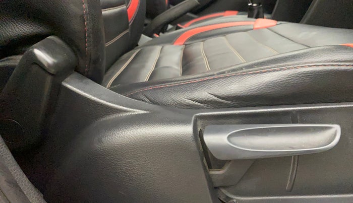 2015 Volkswagen Polo GT TDI, Diesel, Manual, 79,238 km, Driver Side Adjustment Panel