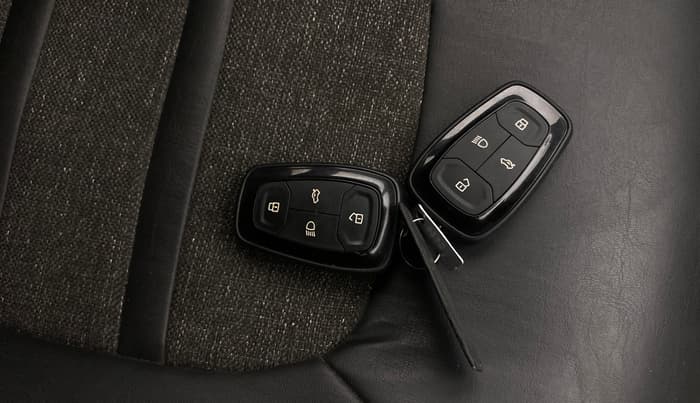 2023 Tata NEXON XZ PLUS PETROL SUNROOF, Petrol, Manual, 98,589 km, Key Close Up