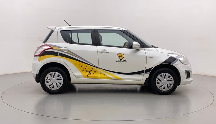 2015 Maruti Swift VXI, Petrol, Manual, 47,606 km, Right Side View