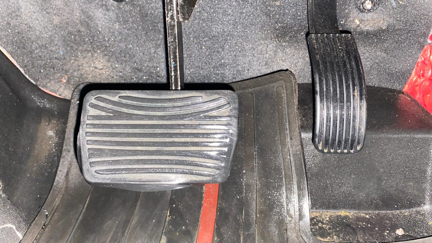 2021 Mahindra Thar LX PETROL HT 4WD AT, Petrol, Automatic, 47,101 km, Pedals