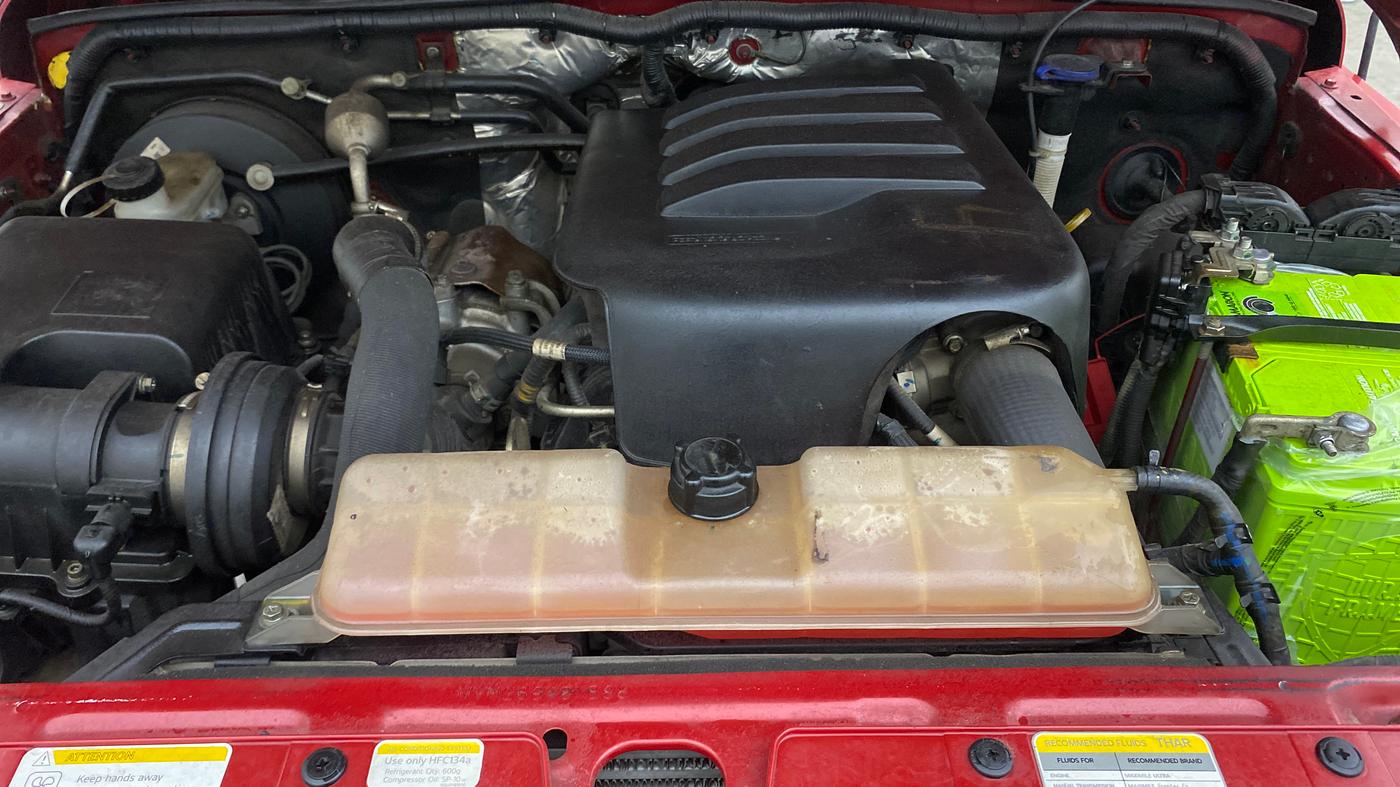 2021 Mahindra Thar LX PETROL HT 4WD AT, Petrol, Automatic, 47,101 km, Engine View