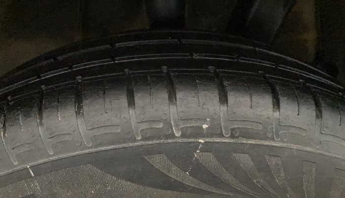 2020 Hyundai AURA S 1.2, Petrol, Manual, 53,162 km, Left Rear Tyre Tread